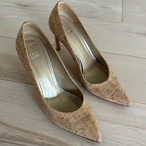Stuart Weitzman pumps - size 7.5